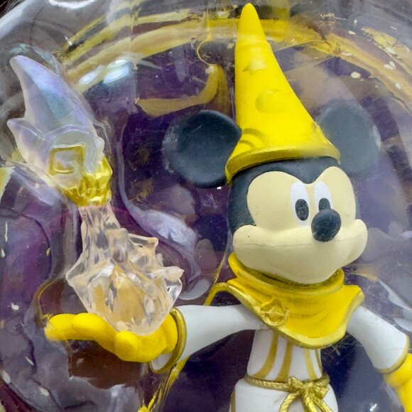 Disney Mirrorverse Mickey 5" Series 1 Action Figure Accessory McFarlane NEW! - Picture 11 of 12